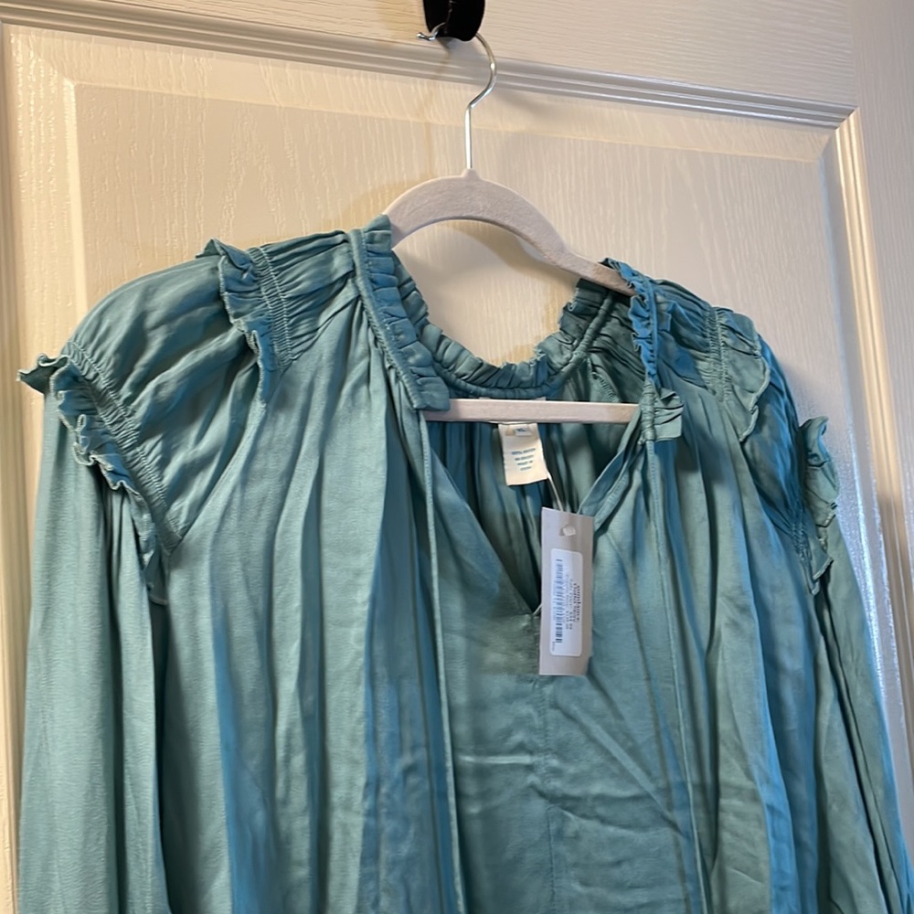Sundance NWT long sleeve blouse